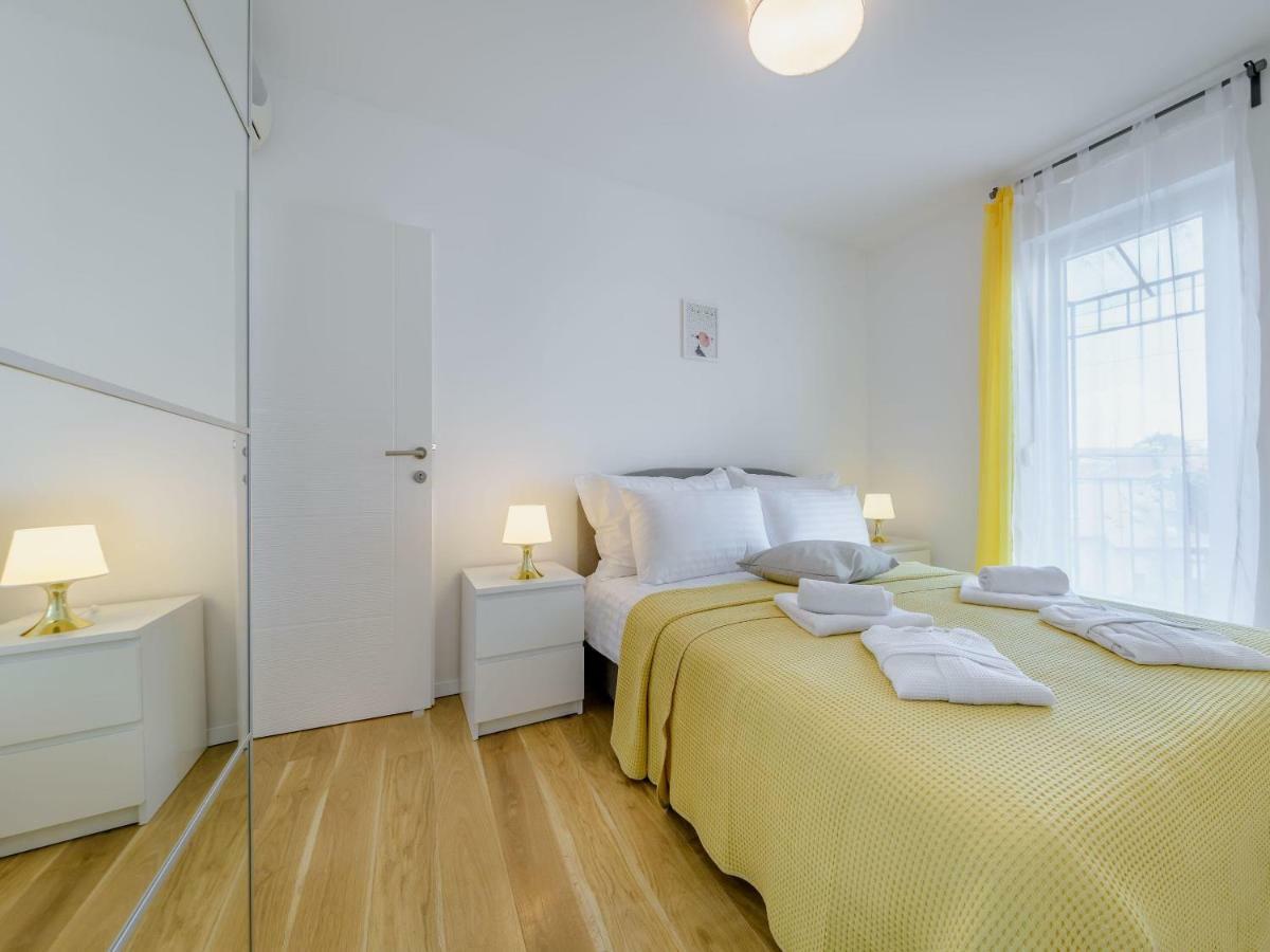 Superior Central Stay Zagabria Esterno foto